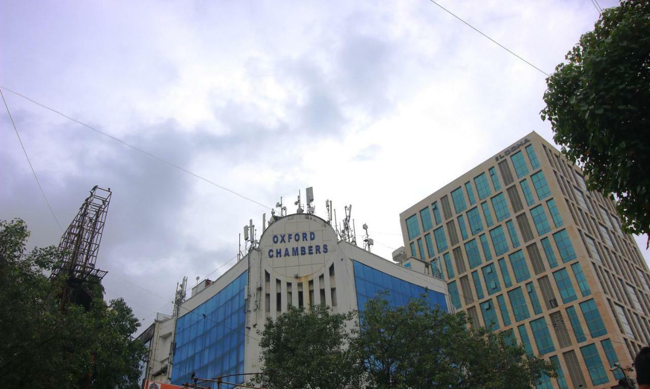 Hotel Oxford Мумбаи Экстерьер фото