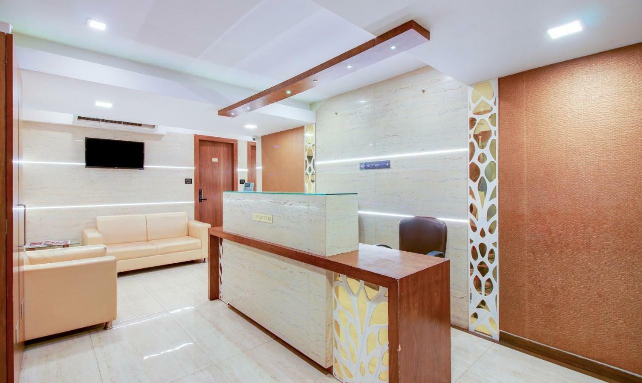 Hotel Oxford Мумбаи Экстерьер фото