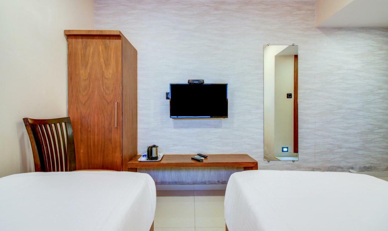 Hotel Oxford Мумбаи Экстерьер фото